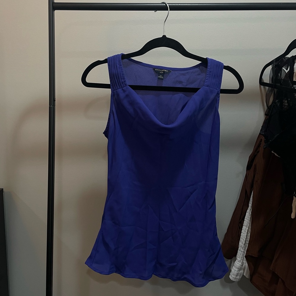 Banana Republic Sleeveless Blouse